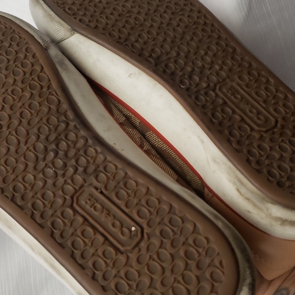 Lace Coach shoes - Picture 5 of 5